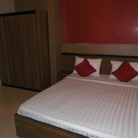 Ariandri Boutique Guesthouse Bandung Pokoj fotografie